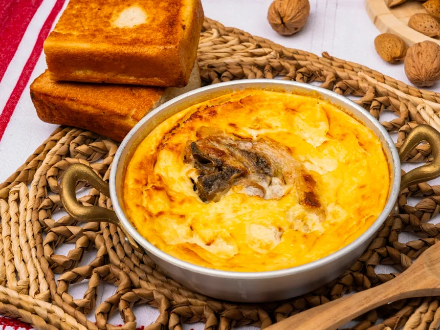 Tavë Kosi me Mish Qengji